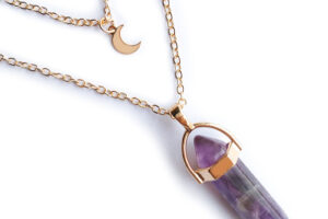 Pendentif colonne hexagonale Moon