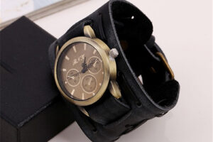 Montres rétro en cuir de vache