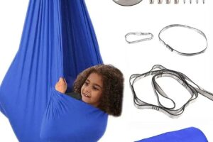 Balançoire thérapeutique pour les enfants ayant des besoins spéciaux