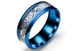 Bague dragon en acier titane