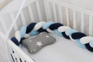 Tour de lit pour bébé