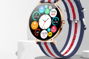 Montre avec surveillance de la fréquence cardiaque et de la tension artérielle