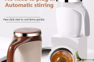 Tasse à remuer automatique
