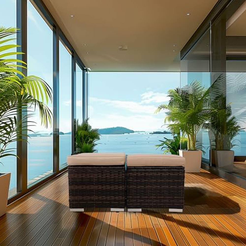 2 poufs en osier – Image 2